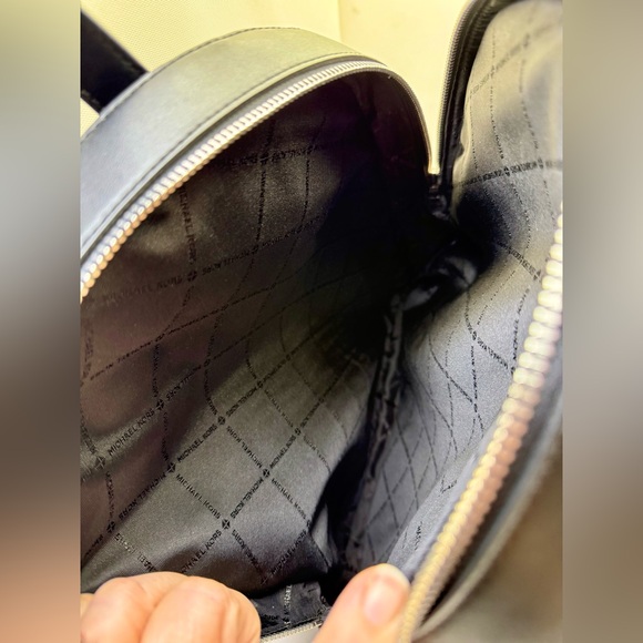 Michael Kors Cooper Logo Backpack Black MK Signature‎ - Picture 10 of 12